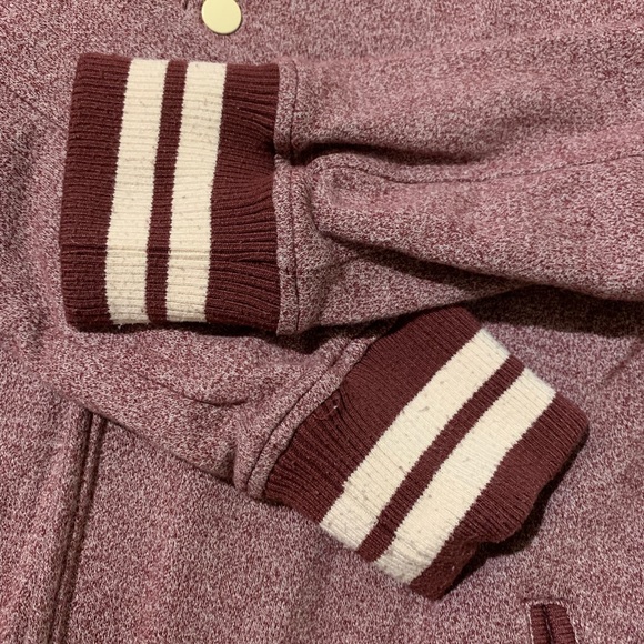 URBAN OUTFITTERS VARSITY JACKET - Picture 5 of 7